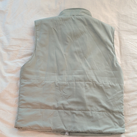 Random Golf Club Puffer Vest with Pockets - Picture 5 of 5